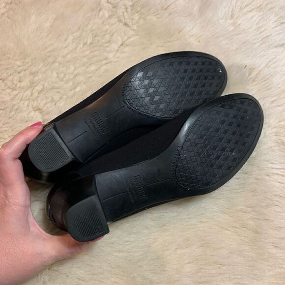 Munro Black Chunky Heels size 9.5 Narrow - Picture 6 of 8